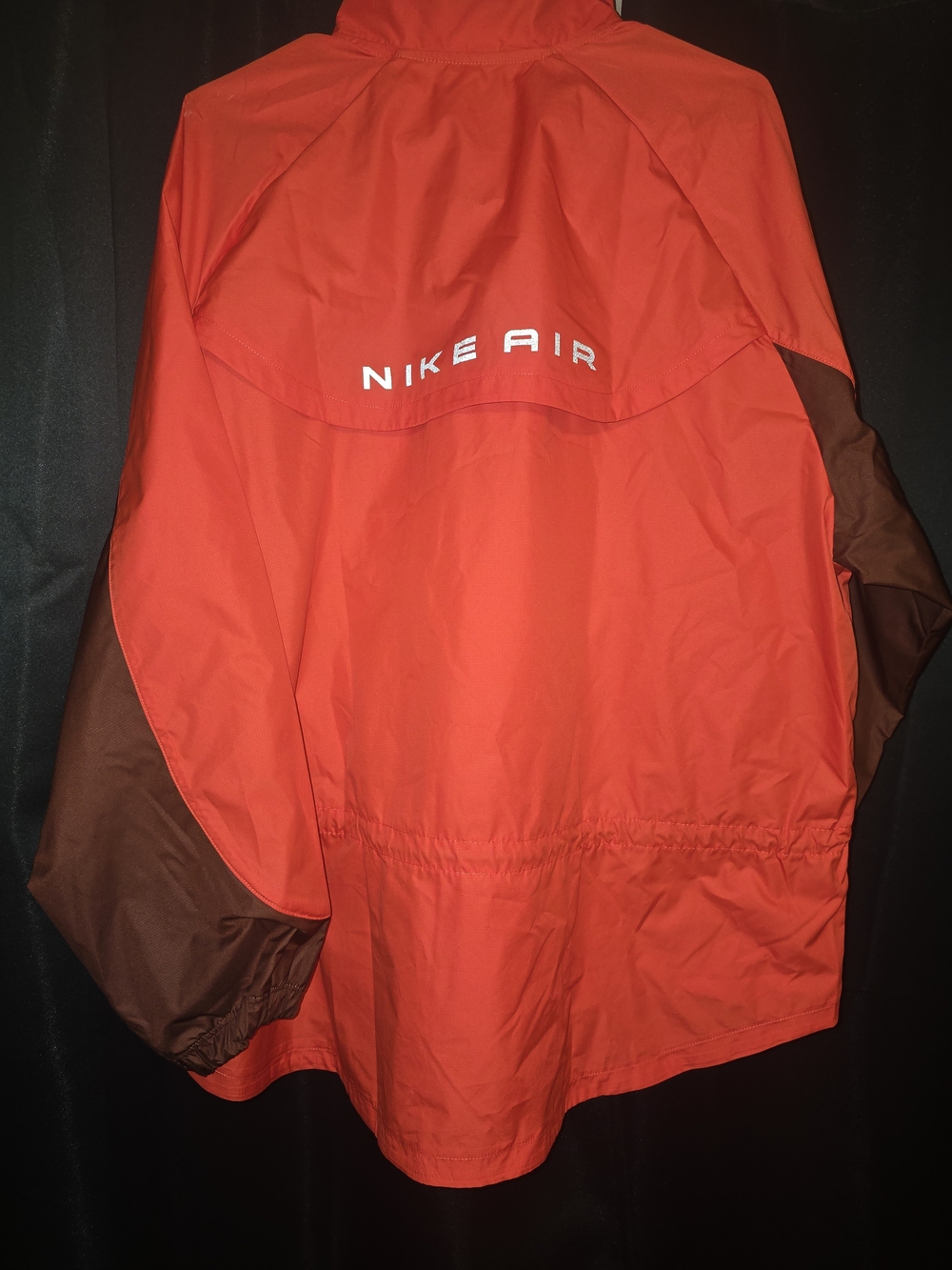 NWT - Women's Nike Air Windbreaker - Red & Burgandy In Color - Size: OS Small